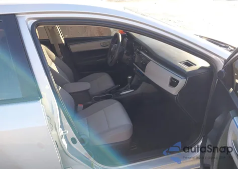 2016 Toyota Corolla Le z USA, uszkodzony, nr VIN 2T1BURHE1GC685238